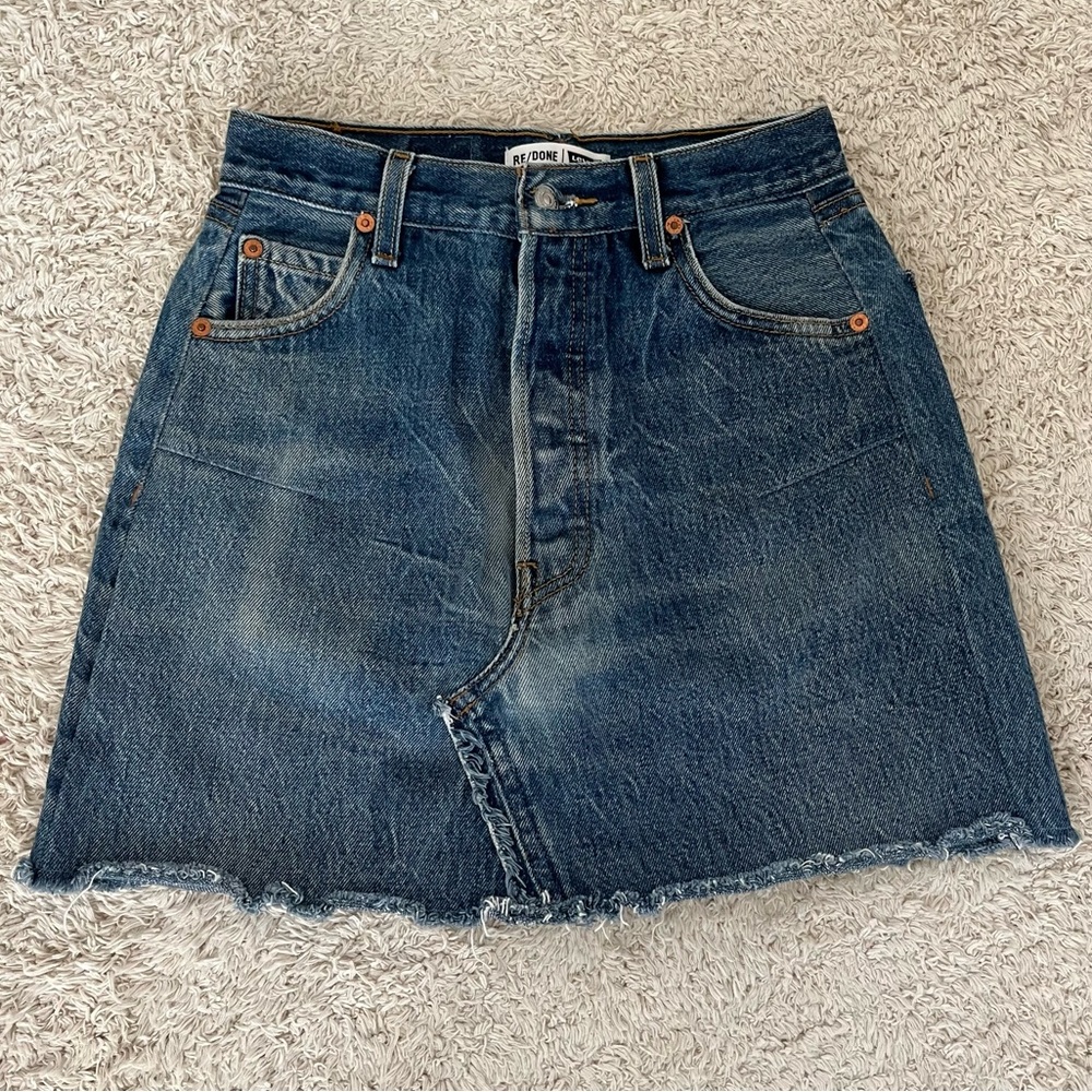 RE/DONE LEVI’S DENIM MINI SKIRT